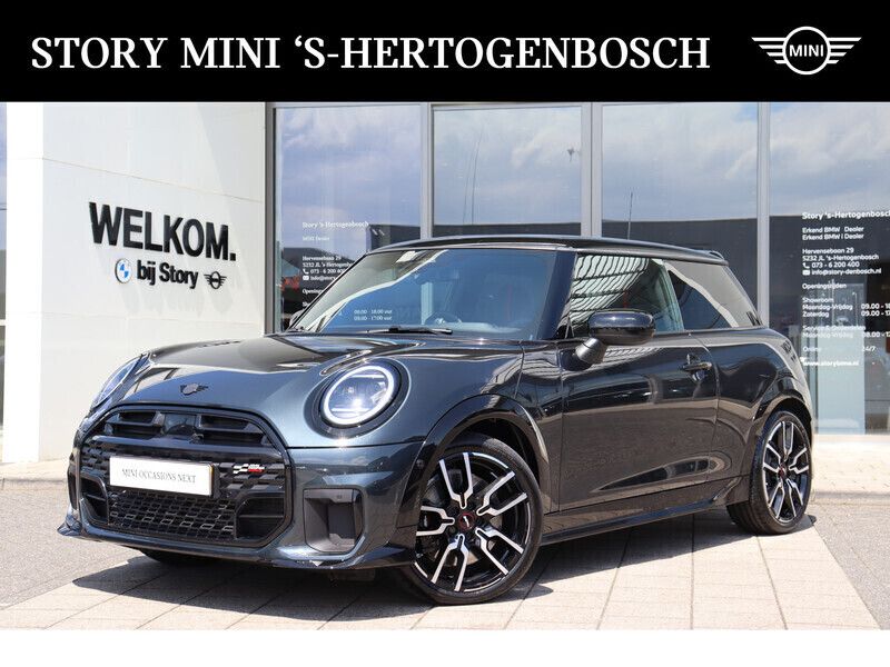 Grijs Gebruikt 2024 Mini John Cooper Works Sport Hatchback | € 43.950 - Afbeelding 1/4