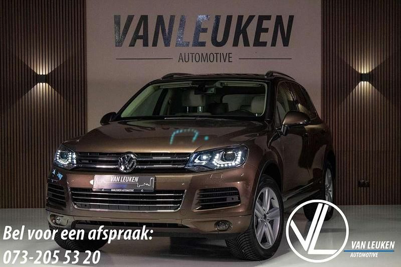 Bruin (metallic) Occasion 2010 VW Touareg SUV | € 29.950 (Eerlijke prijs) - Afbeelding 1/4
