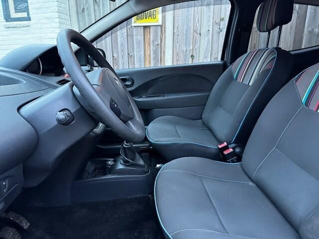 Occasion Renault Twingo Night&Day 75 PK (55 kW) 2012 Zwart Hatchback