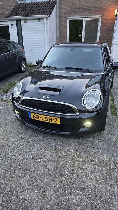 Gebruikt 2008 Mini Cooper S Hatchback | € 3.400 (Eerlijke prijs) - Afbeelding 1/4