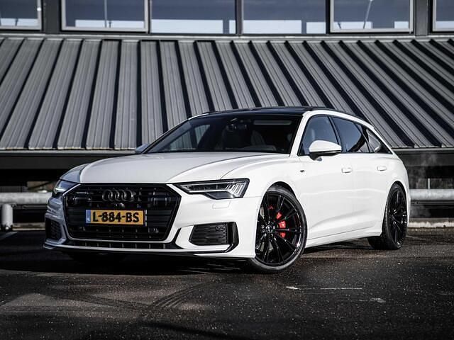 Wit Occasion 2019 Audi A6 S-Line Stationwagen | € 38.250 (Iets duurder) - Afbeelding 1/4