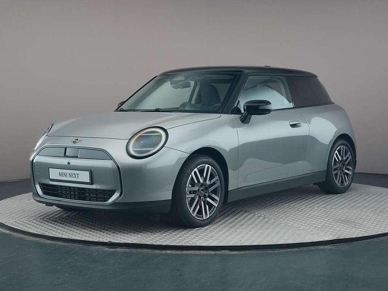 Grijs Nieuw 2025 Mini Cooper Classic Hatchback | € 31.500 (Eerlijke prijs) - Afbeelding 1/4