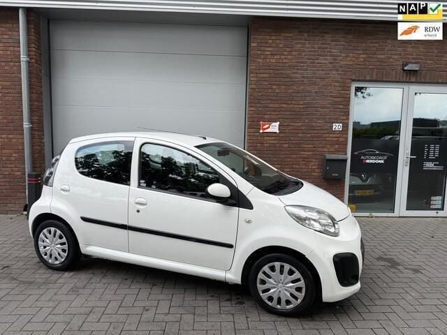Wit Gebruikt 2013 Citroën C1 Hatchback | € 4.499 (Goede deal) - Afbeelding 1/4