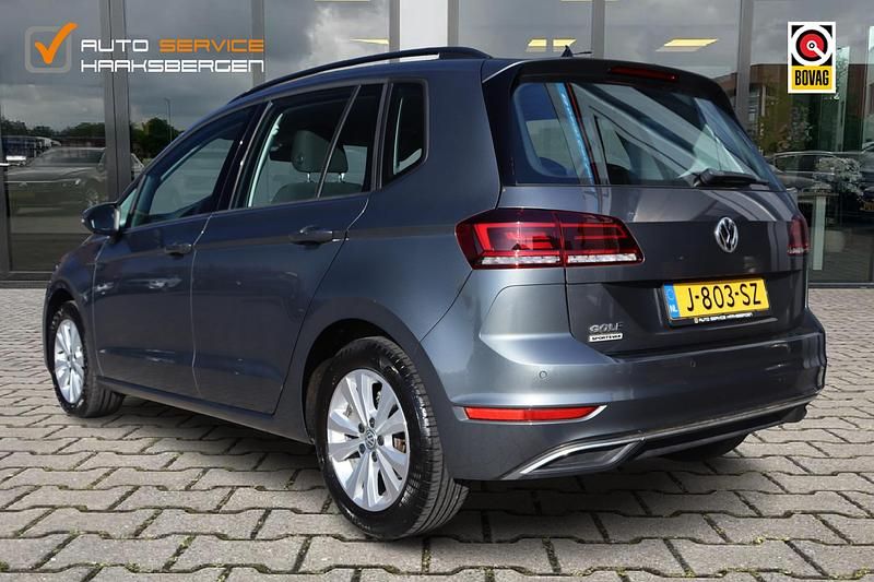 Occasion VW Golf Highline 2021 Grijs MPV