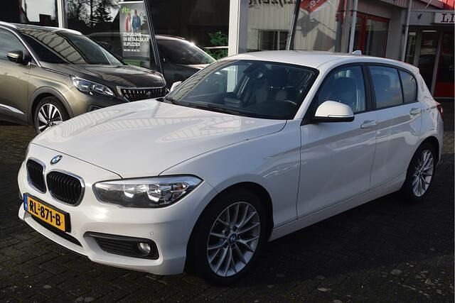 Occasion BMW 118 Exclusive 136 PK (100 kW) 2018 Wit Hatchback