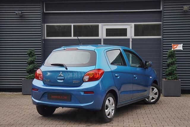 Occasion Mitsubishi Space Star Intense 71 PK (52 kW) 2017 Blauw Hatchback