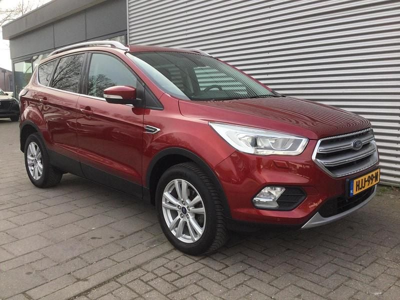 Occasion Ford Kuga Titanium 2019 Rood SUV