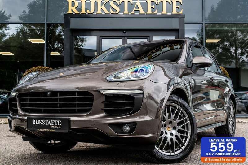 Bruin Gebruikt 2015 Porsche Cayenne Sport SUV | € 34.900 (Iets duurder) - Afbeelding 1/4