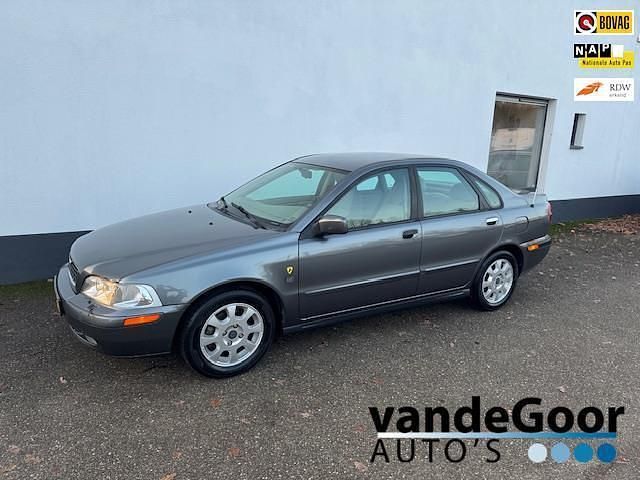 Occasion Volvo S40 122 PK (89 kW) 2002 Grijs Sedan