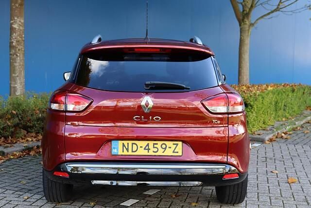 Occasion Renault Clio GrandTour Zen 90 PK (66 kW) 2017 Rood Stationwagen