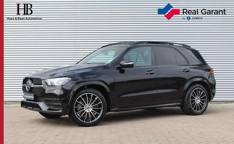 Zwart, metallic lak Gebruikt 2022 Mercedes GLE350e AMG SUV | € 64.445 (Eerlijke prijs) - Afbeelding 1/4