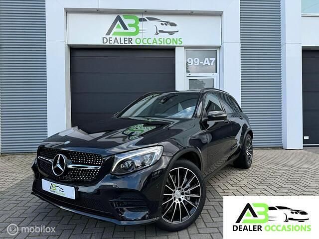 Zwart Gebruikt 2016 Mercedes GLC43 AMG AMG SUV | € 39.950 (Eerlijke prijs) - Afbeelding 1/4