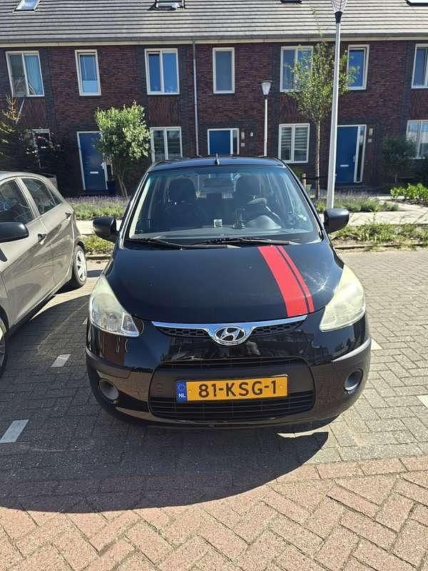 Zwart Gebruikt 2010 Hyundai i10 Classic Hatchback | € 3.200 (Goede deal) - Afbeelding 1/4