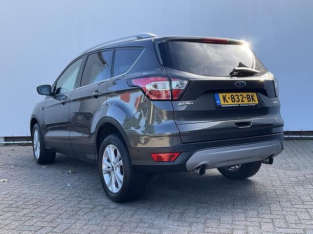 Occasion Ford Kuga Trend 150 PK (110 kW) 2018 Grijs SUV