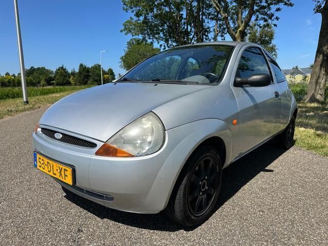 Grijs Gebruikt 1999 Ford Ka Collection Hatchback | € 750 - Afbeelding 1/4