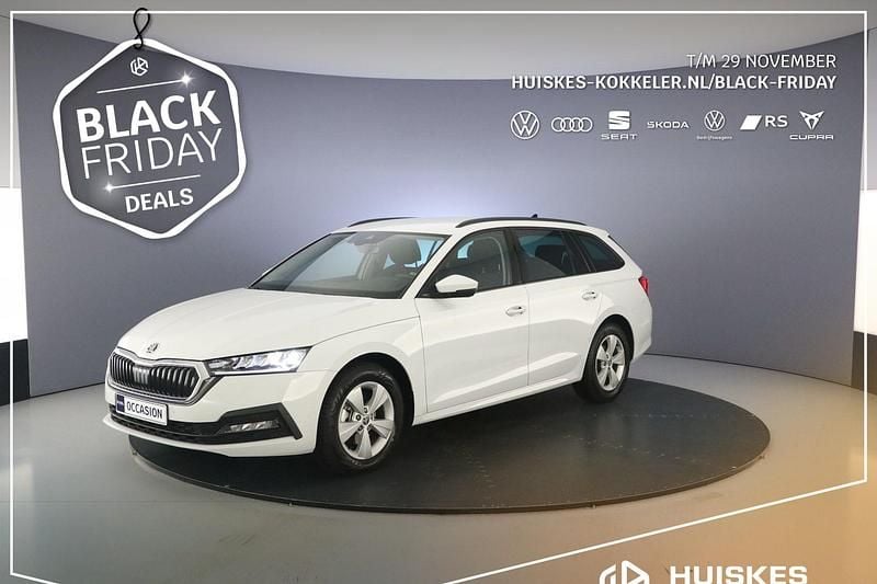 Wit Gebruikt 2024 Skoda Octavia Business Line Stationwagen | € 23.000 (Super prijs) - Afbeelding 1/4