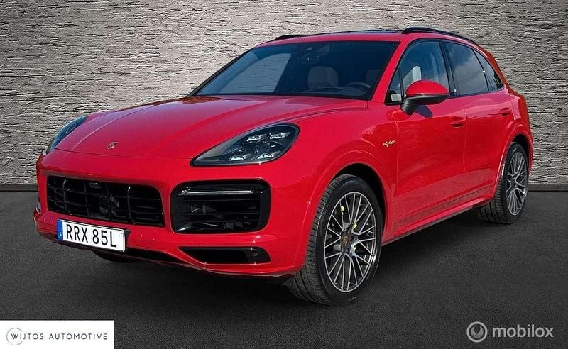 Rood Gebruikt 2021 Porsche Cayenne SUV | € 67.950 (Super prijs) - Afbeelding 1/4