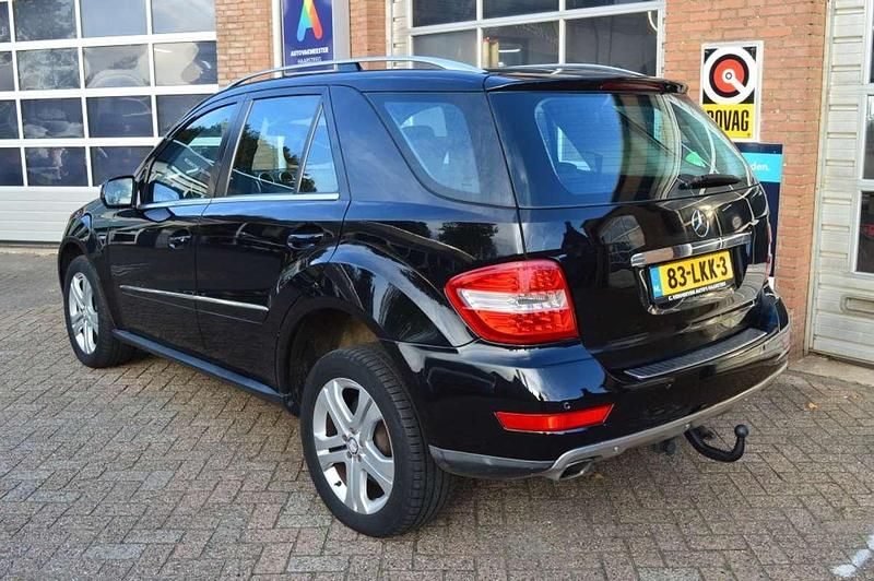 Occasion Mercedes ML300 204 PK (150 kW) 2010 Zwart SUV