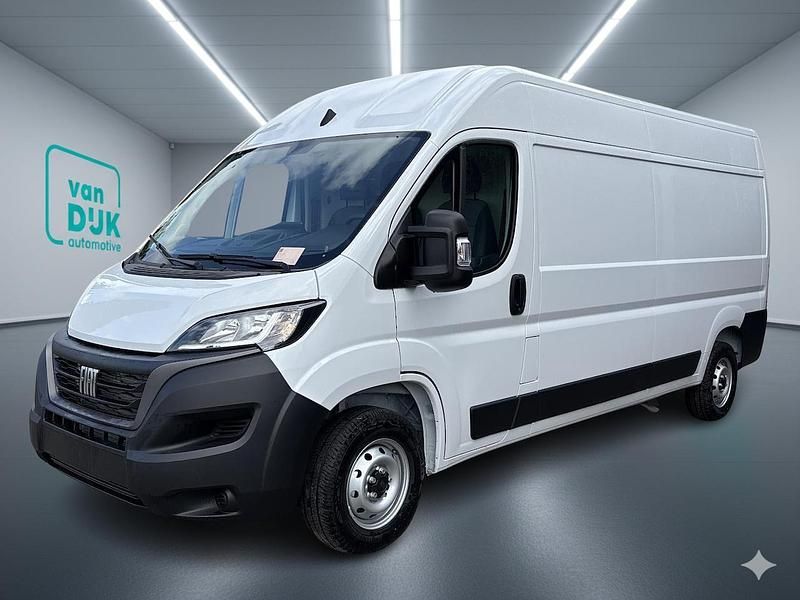 Wit Gebruikt 2024 Fiat Ducato Van | € 28.900 (Eerlijke prijs) - Afbeelding 1/4