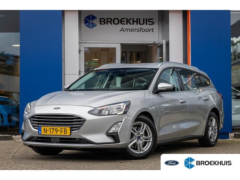 Grijs Gebruikt 2021 Ford Focus Business Edition Stationwagen | € 16.895 - Afbeelding 1/4