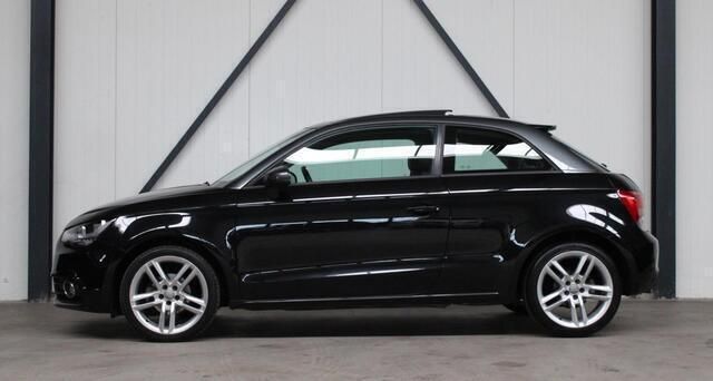 Occasion Audi A1 Attraction 86 PK (63 kW) 2011 Zwart Hatchback