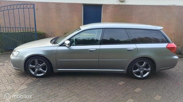 Occasion Subaru Legacy Comfort 165 PK (121 kW) 2005 Grijs Stationwagen