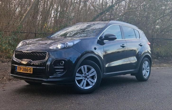 Zwart Occasion 2018 Kia Sportage SUV | € 15.750 (Goede deal) - Afbeelding 1/4