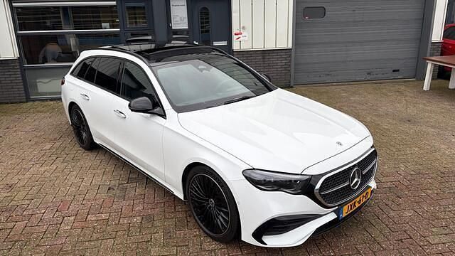 Occasion Mercedes E300 AMG 204 PK (150 kW) 2025 Wit Stationwagen