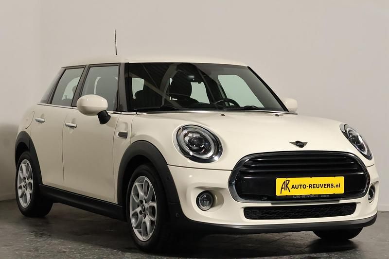 Occasion Mini Cooper Pepper 136 PK (100 kW) 2021 Creme Hatchback