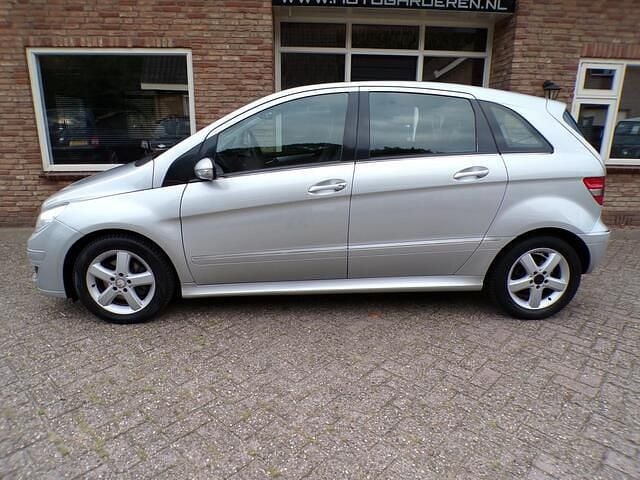 Occasion Mercedes B200 Business 140 PK (102 kW) 2008 Grijs MPV
