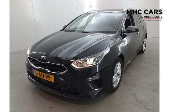 Zwart, metallic lak Gebruikt 2021 Kia Ceed Sportswagon Stationwagen | € 14.700 (Eerlijke prijs) - Afbeelding 1/4