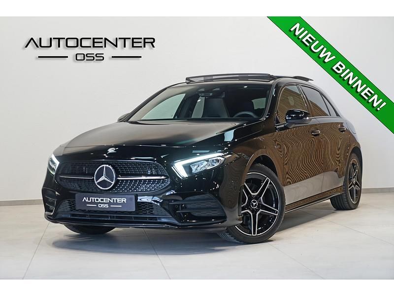 Zwart Gebruikt 2020 Mercedes A250 AMG Hatchback | € 31.990 (Duur) - Afbeelding 1/4