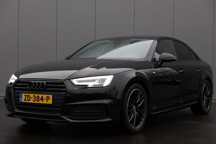 Occasion Audi A4 Black Edition 191 PK (140 kW) 2019 Zwart Sedan
