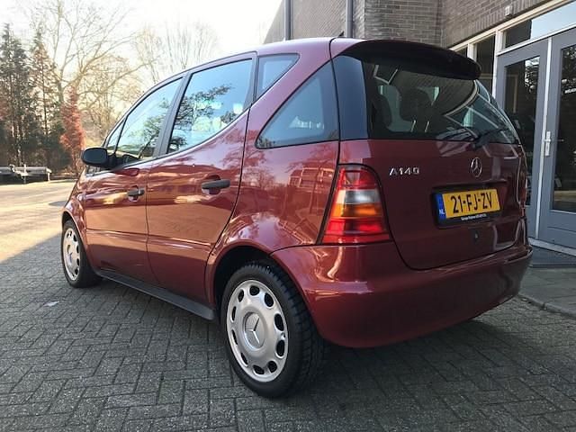 Occasion Mercedes A140 Classic 82 PK (60 kW) 2000 Rood (metallic) Stationwagen
