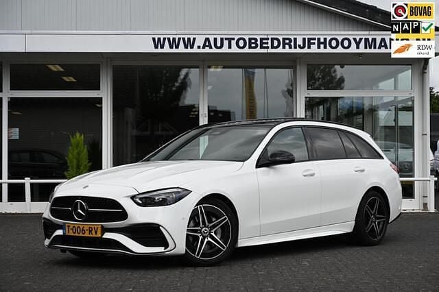 Wit Gebruikt 2022 Mercedes C180 AMG Stationwagen | € 39.950 (Eerlijke prijs) - Afbeelding 1/4