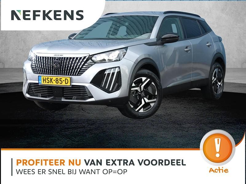 Grijs Gebruikt 2024 Peugeot 2008 Allure SUV | € 28.925 - Afbeelding 1/3