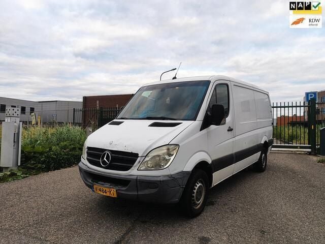 Wit Gebruikt 2010 Mercedes Sprinter Van | € 4.799 (Eerlijke prijs) - Afbeelding 1/4