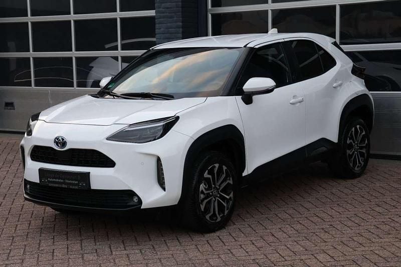 Wit Gebruikt 2023 Toyota Yaris Cross SUV | € 23.950 (Super prijs) - Afbeelding 1/4