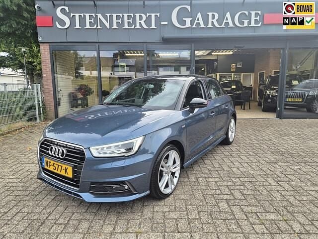 Blauw Gebruikt 2017 Audi A1 Sportback S-Line Hatchback | € 14.900 (Eerlijke prijs) - Afbeelding 1/4