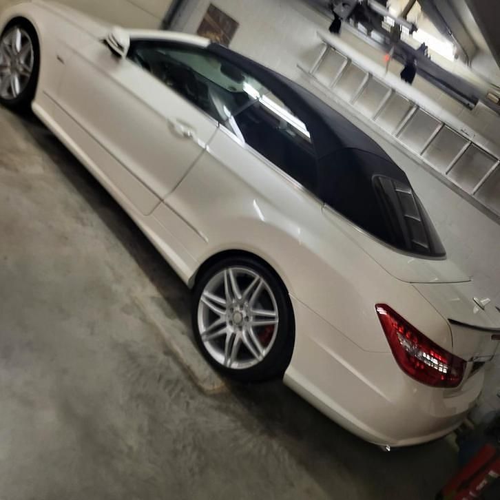 Occasion Mercedes E250 AMG line 204 PK (150 kW) 2011 Cabriolet