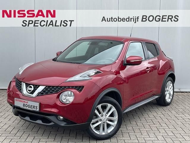 Rood Occasion 2016 Nissan Juke N-Connecta SUV | € 11.840 (Iets duurder) - Afbeelding 1/4