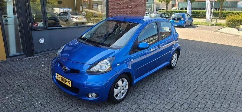 Hatchback Gebruikt 2009 Toyota Aygo Hatchback | € 2.250 (Goede deal) - Afbeelding 1/4