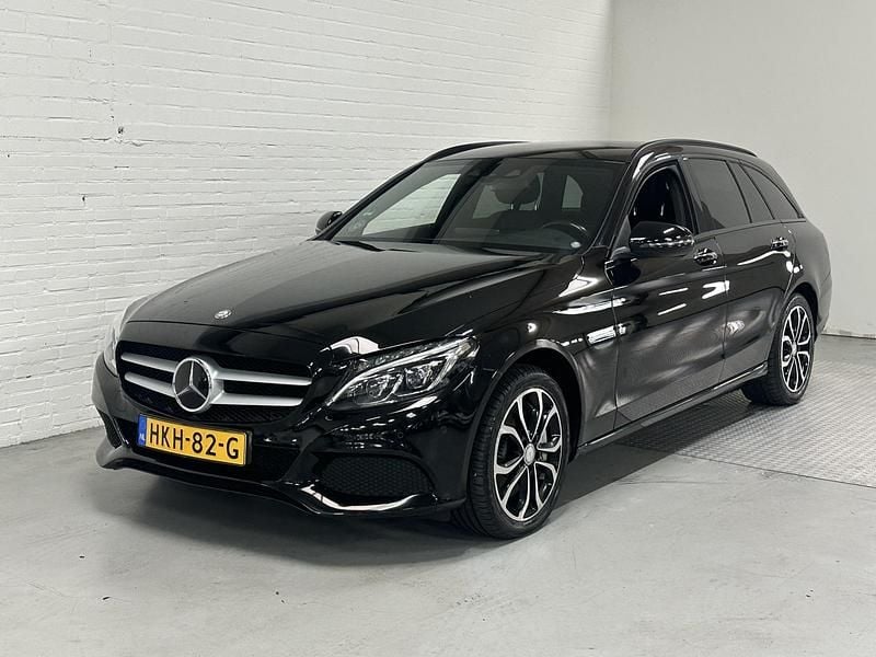Zwart Gebruikt 2016 Mercedes C350 Edition Stationwagen | € 16.999 (Goede deal) - Afbeelding 1/4