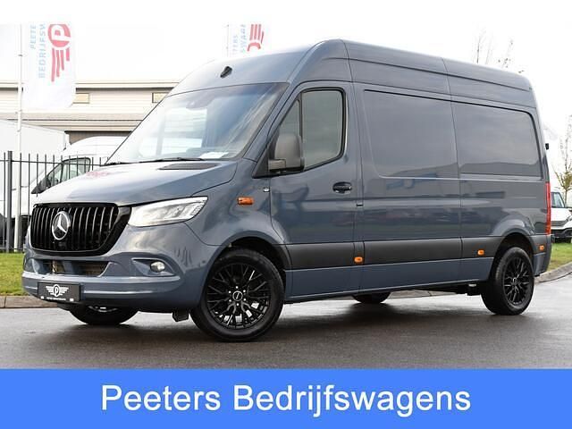 Occasion Mercedes Sprinter AMG 150 PK (110 kW) 2024 Grijs Van