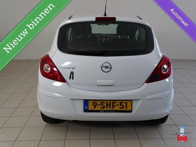 Wit Gebruikt 2013 Opel Corsa Cosmo Hatchback | € 5.250 (Eerlijke prijs) - Afbeelding 1/2