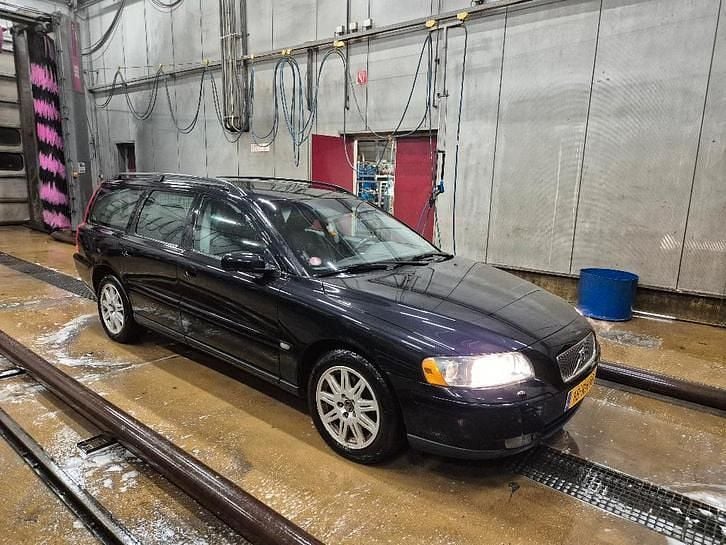 Gebruikt 2005 Volvo V70 Stationwagen | € 2.450 (Super prijs) - Afbeelding 1/4