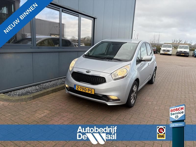 Grijs Occasion 2025 Kia Venga Hatchback | € 13.950 (Super prijs) - Afbeelding 1/4