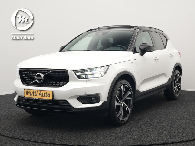 Wit Gebruikt 2021 Volvo XC40 R-Design SUV | € 31.440 (Eerlijke prijs) - Afbeelding 1/4