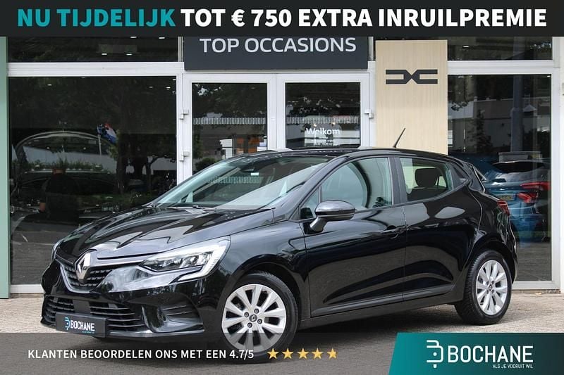 Zwart Gebruikt 2022 Renault Clio V Zen Hatchback | € 14.295 (Eerlijke prijs) - Afbeelding 1/4