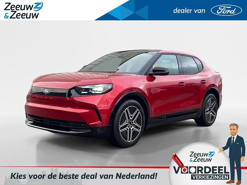 Lucid red Nieuw 2025 Ford Capri Extended Range SUV | € 60.850 (Duur) - Afbeelding 1/4